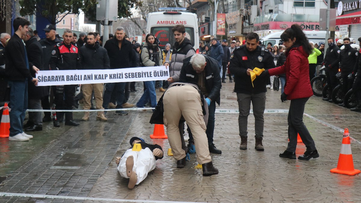 Sakaryalıların kalp krizi geçiren cansız manken şaşkınlığı